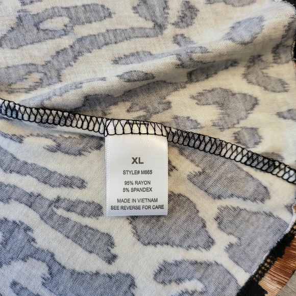 G Collection Cardigan - Picture 11 of 14